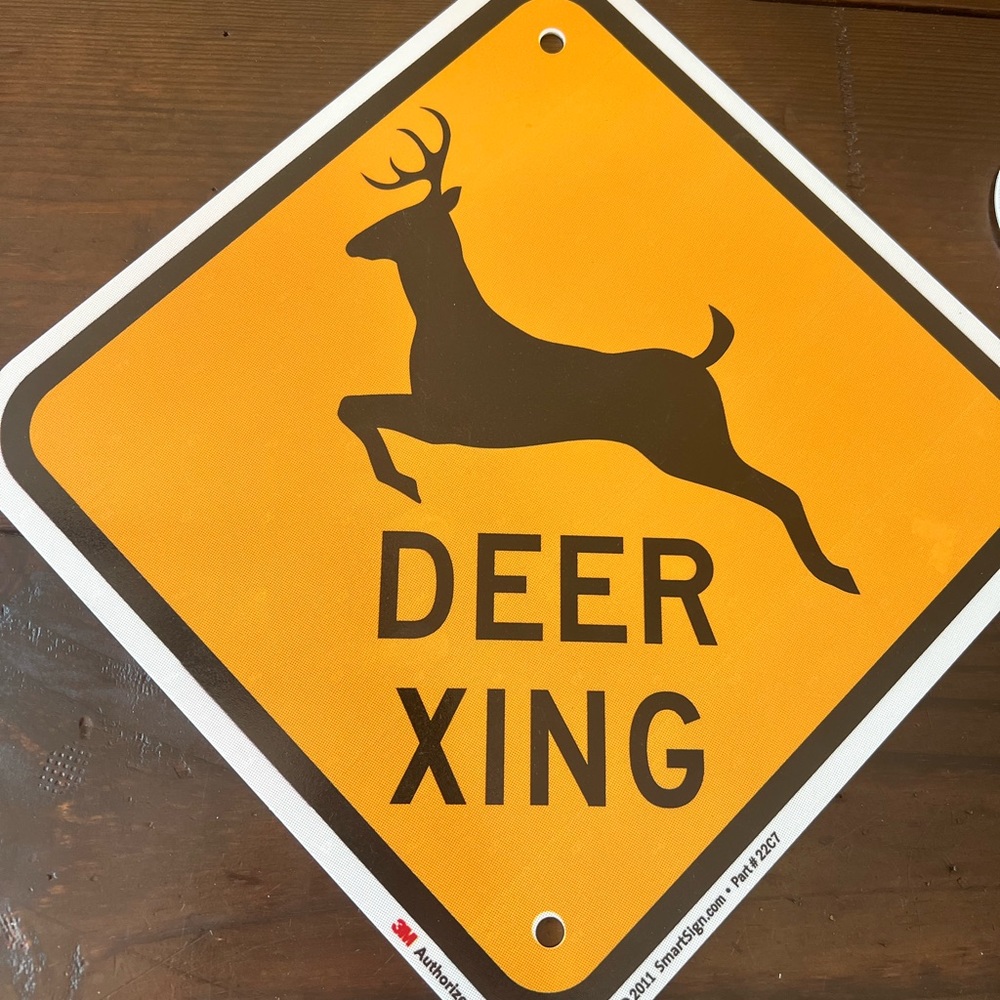 Deer Xing signs